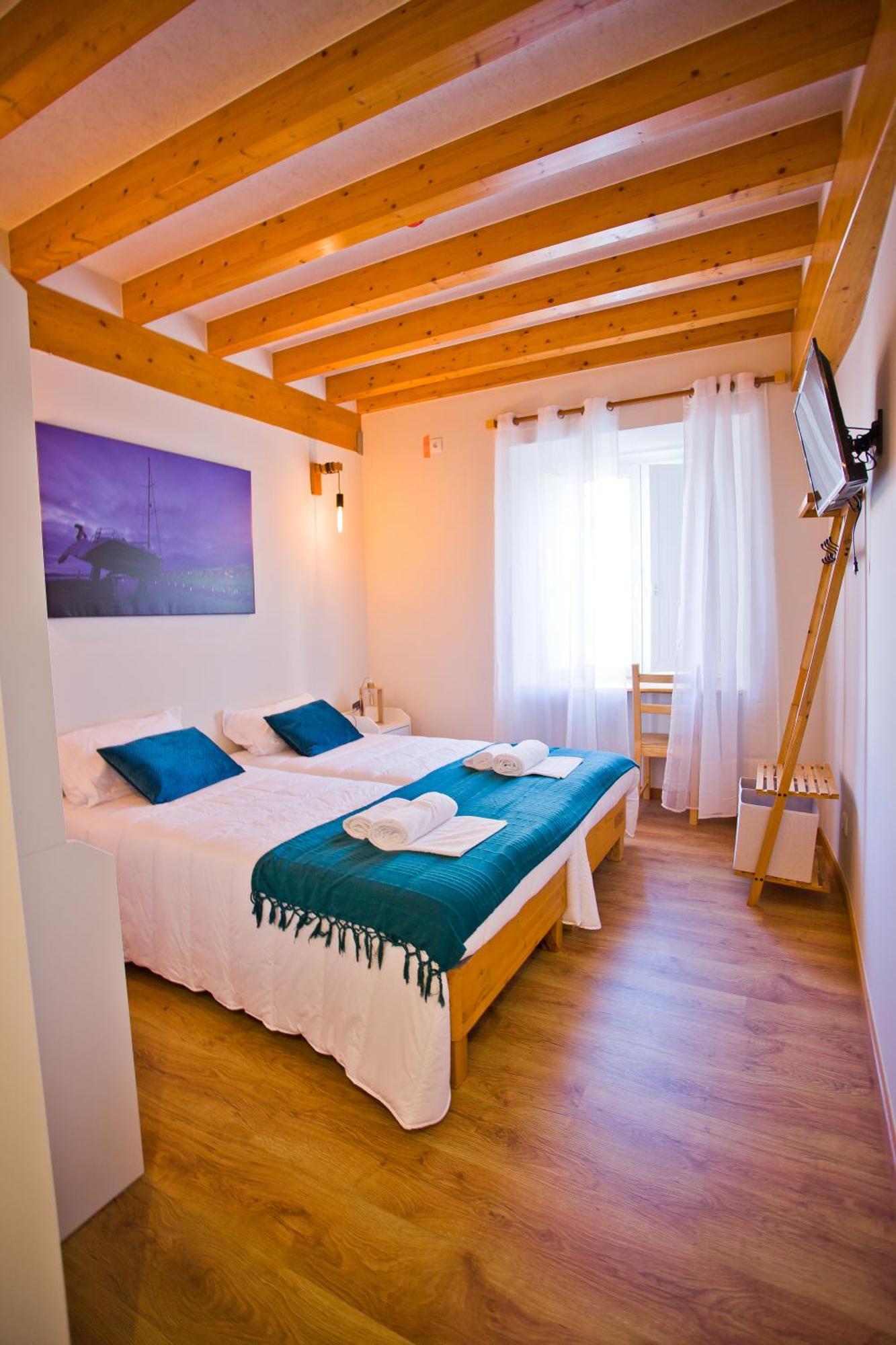 Guest House 10 De Agosto Figueira da Foz Extérieur photo